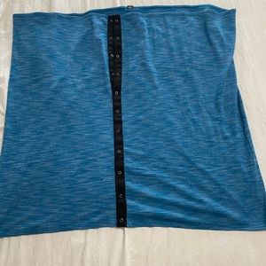 Lululemon Snap Scarf